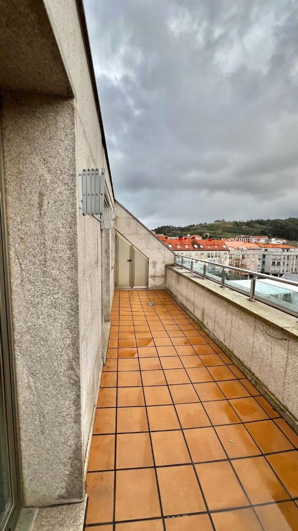 Terrassa de Pis de lloguer en Arteixo amb Calefacció, Parquet i Terrassa