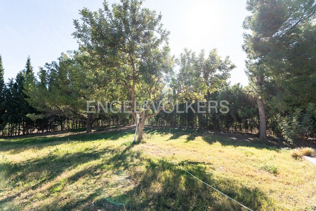 Casa o chalet en venta en Sagunto / Sagunt con Aire acondicionado, Calefacción y Jardín privado