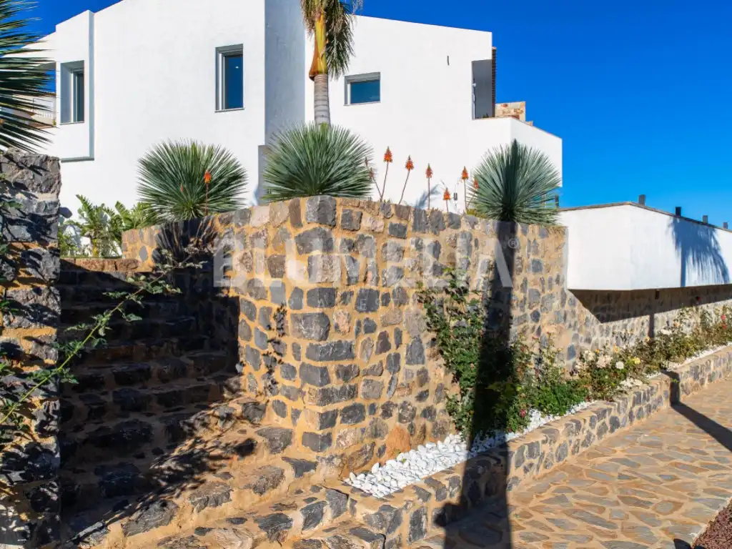 Houses for sale in Altea la Vella