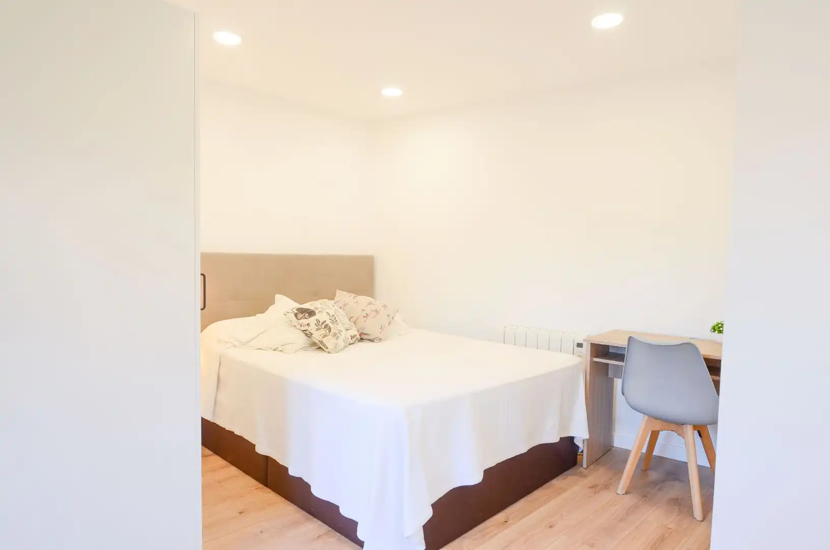 Bedroom of Apartments for rent in Villanueva de la Cañada  with Air Conditioner, Heating and Furnished
