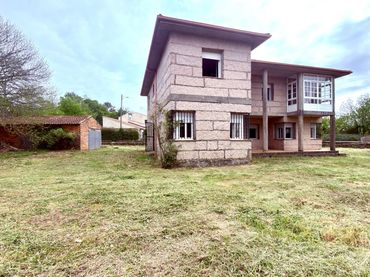 Casa en venda a Carballedo