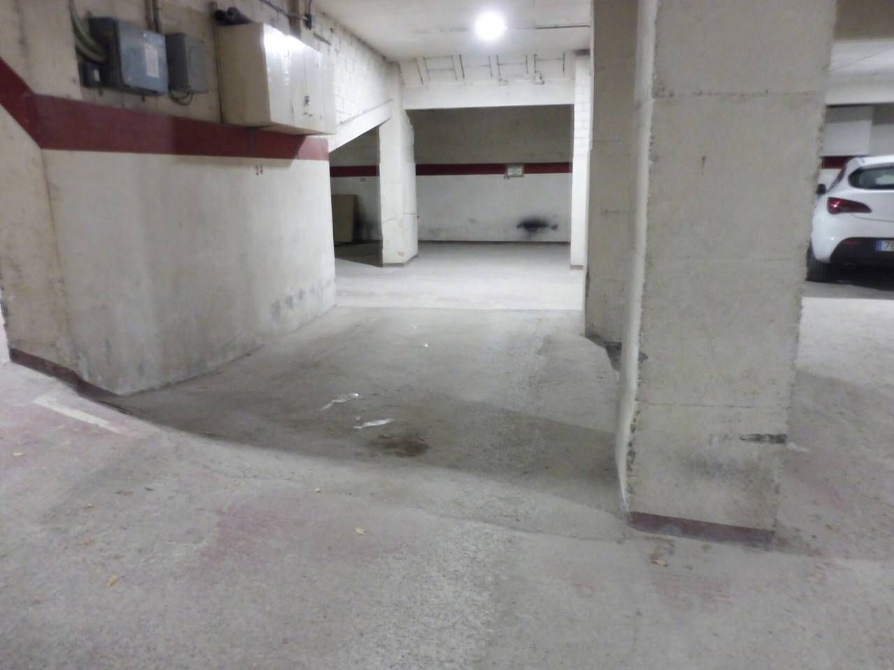 Garage to rent in ANSELMO CLAVE, Olesa de Montserrat