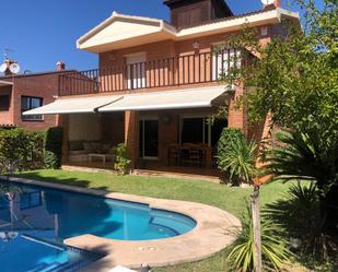 Jardí de Casa o xalet en venda en Cambrils amb Calefacció, Terrassa i Piscina