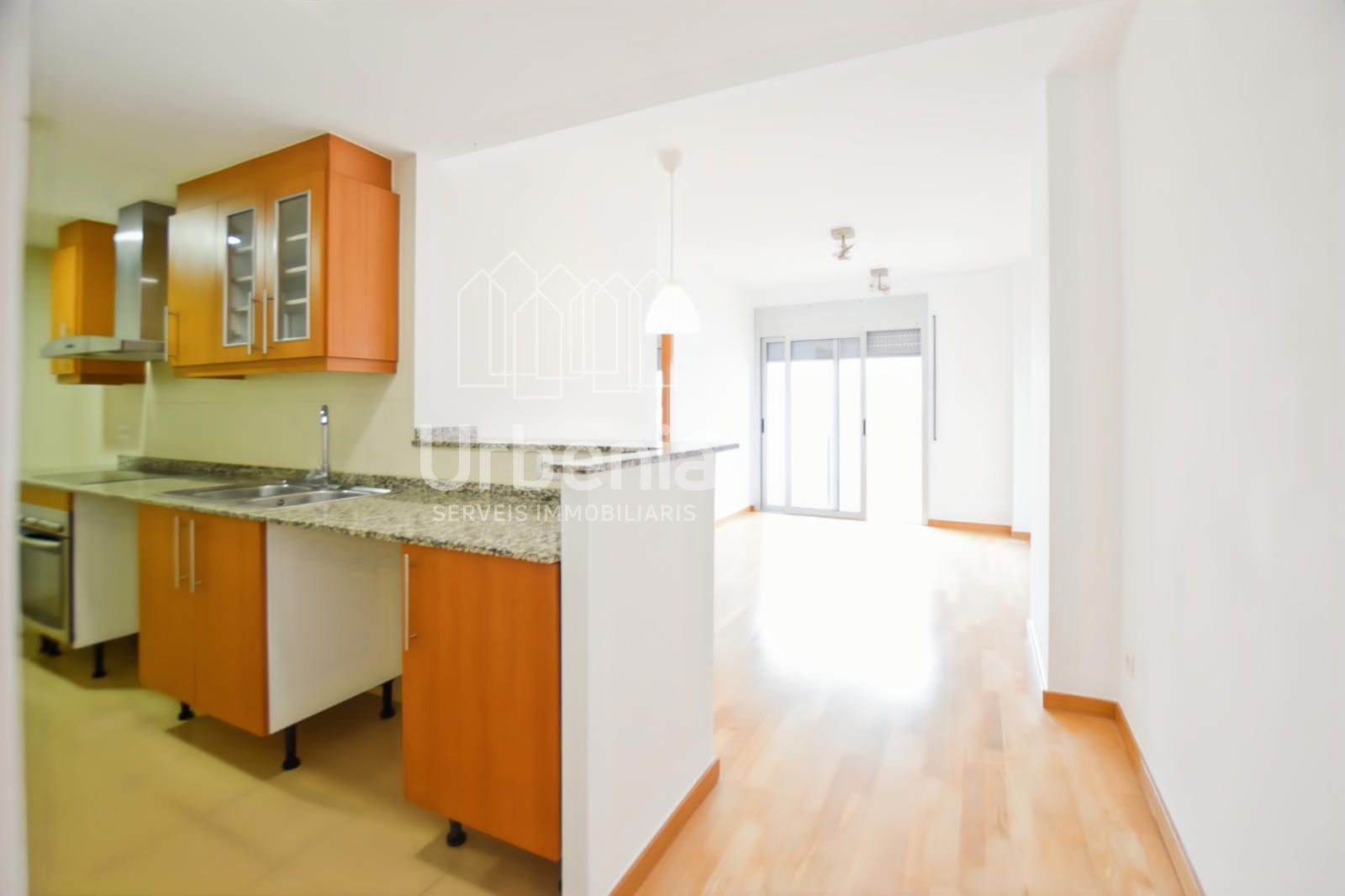 Vista exterior de Piso en venta en Mataró con Aire acondicionado, Calefacción y Terraza