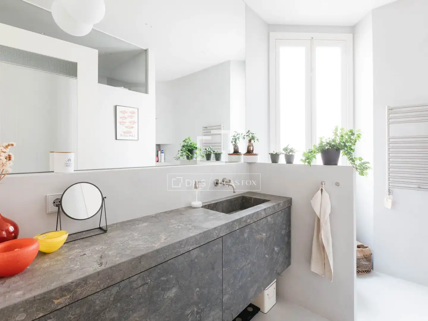 Baño de Piso de alquiler en Salamanca con Aire acondicionado, Amueblado y Balcón