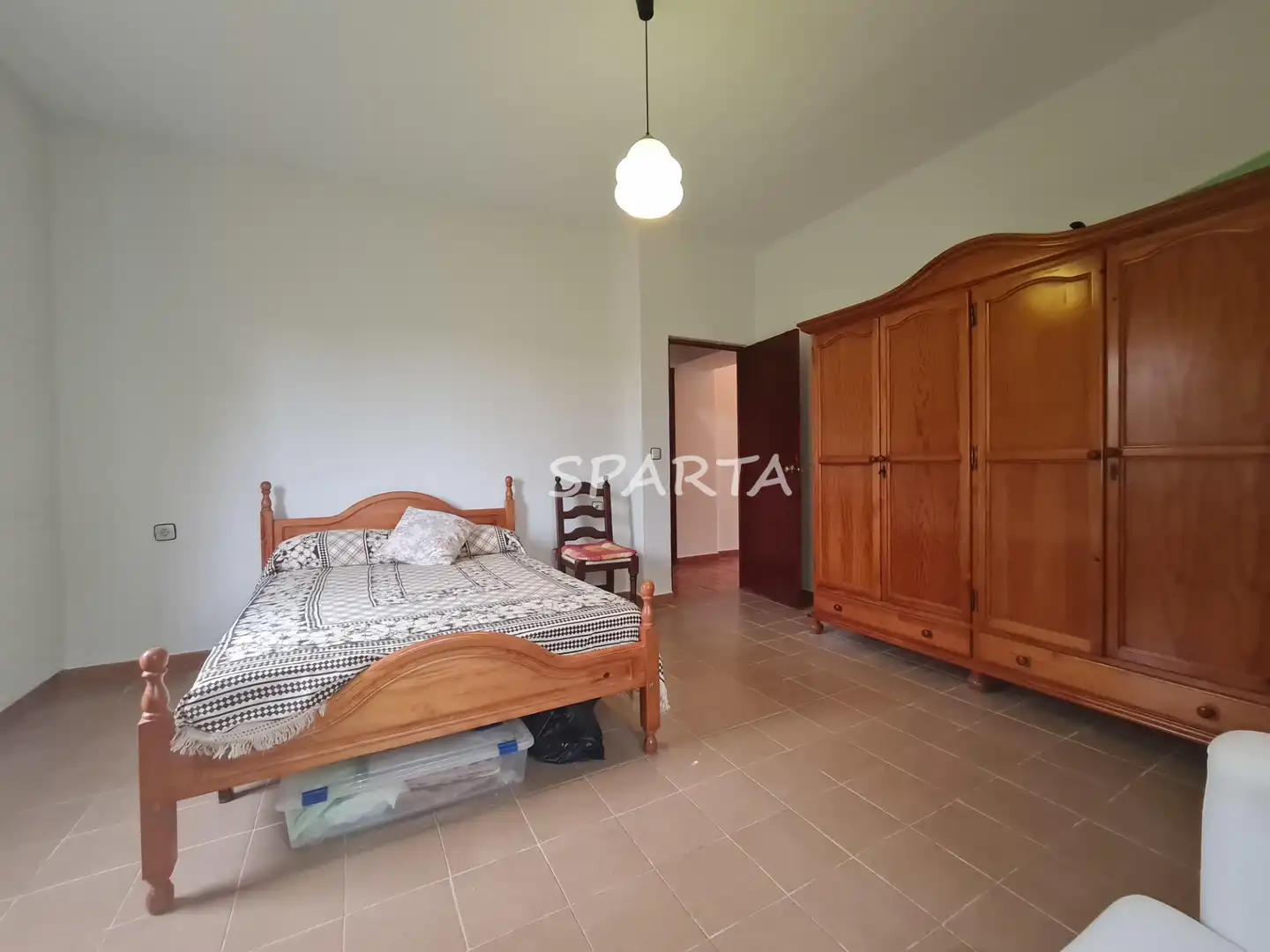 Country house zum Verkauf in Sanlúcar la Mayor mit Privatgarten, Schwimmbad und Ofen