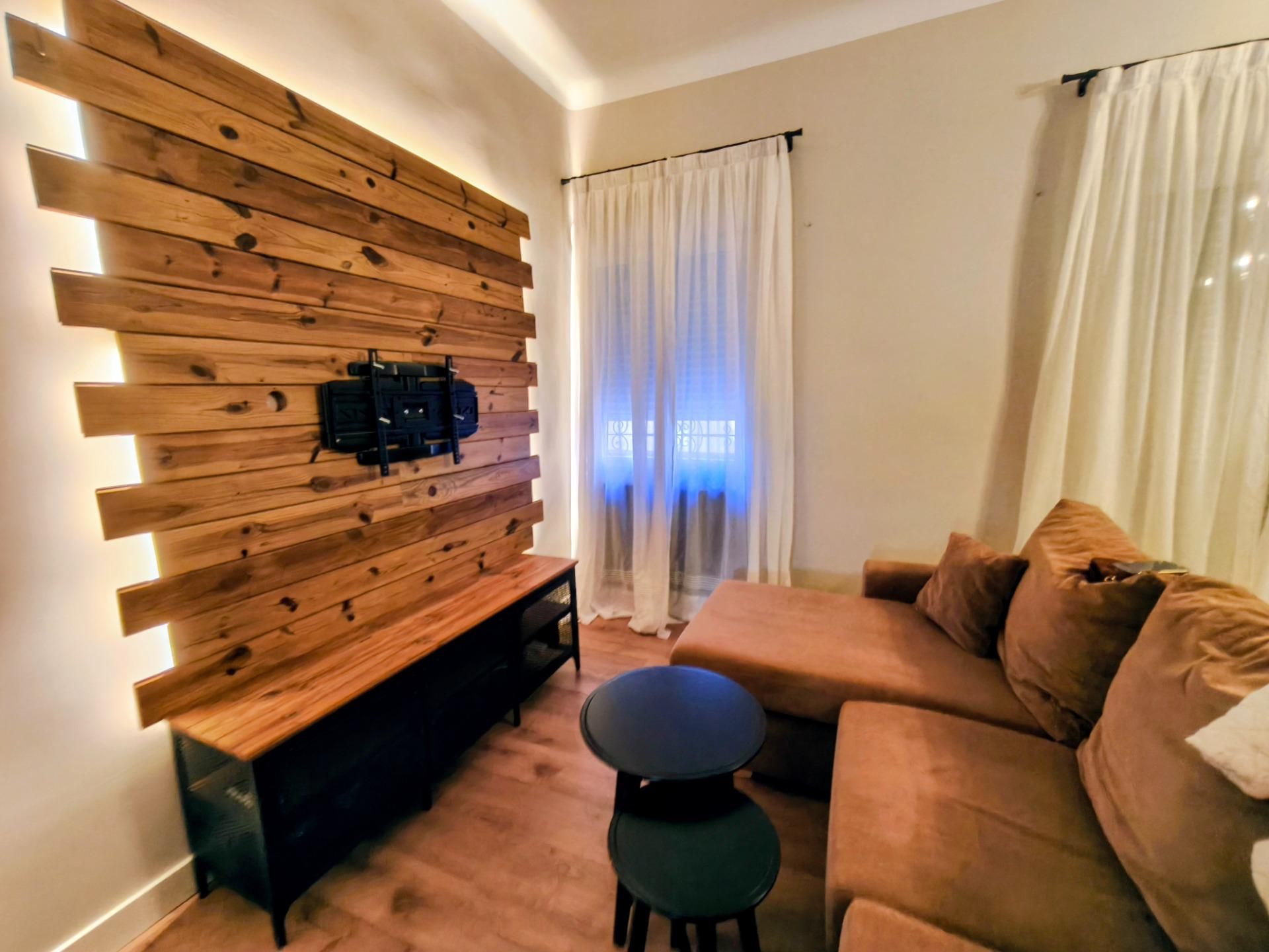 Living room of Flat for sale in  Madrid Capital  with Air Conditioner and Heating