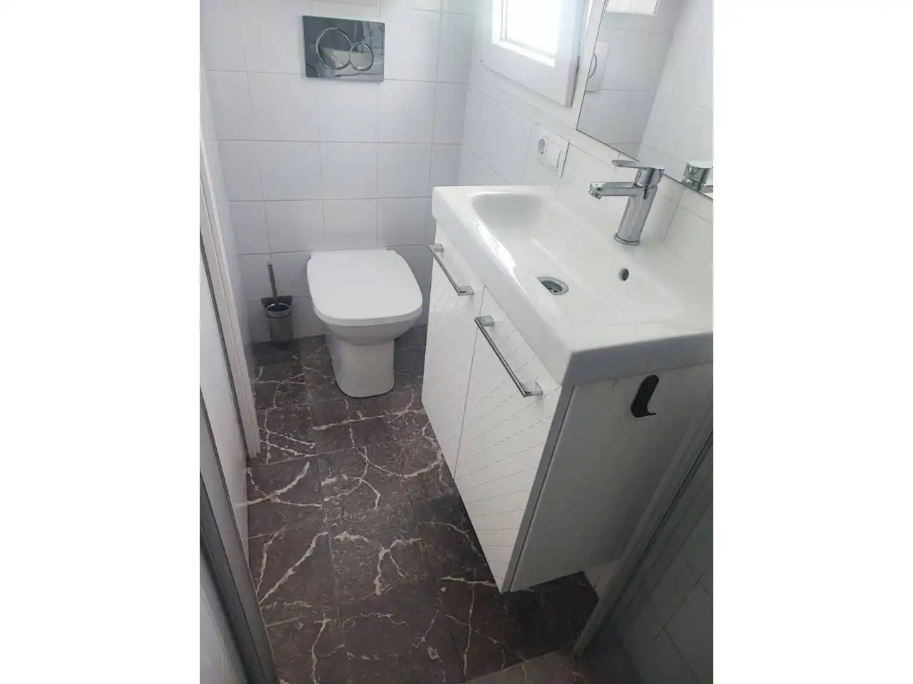 Bany de Apartament en venda en Cádiz amb Aire condicionat i Moblat