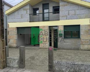 Vista exterior de Casa o xalet en venda en Cartelle amb Calefacció i Jardí privat