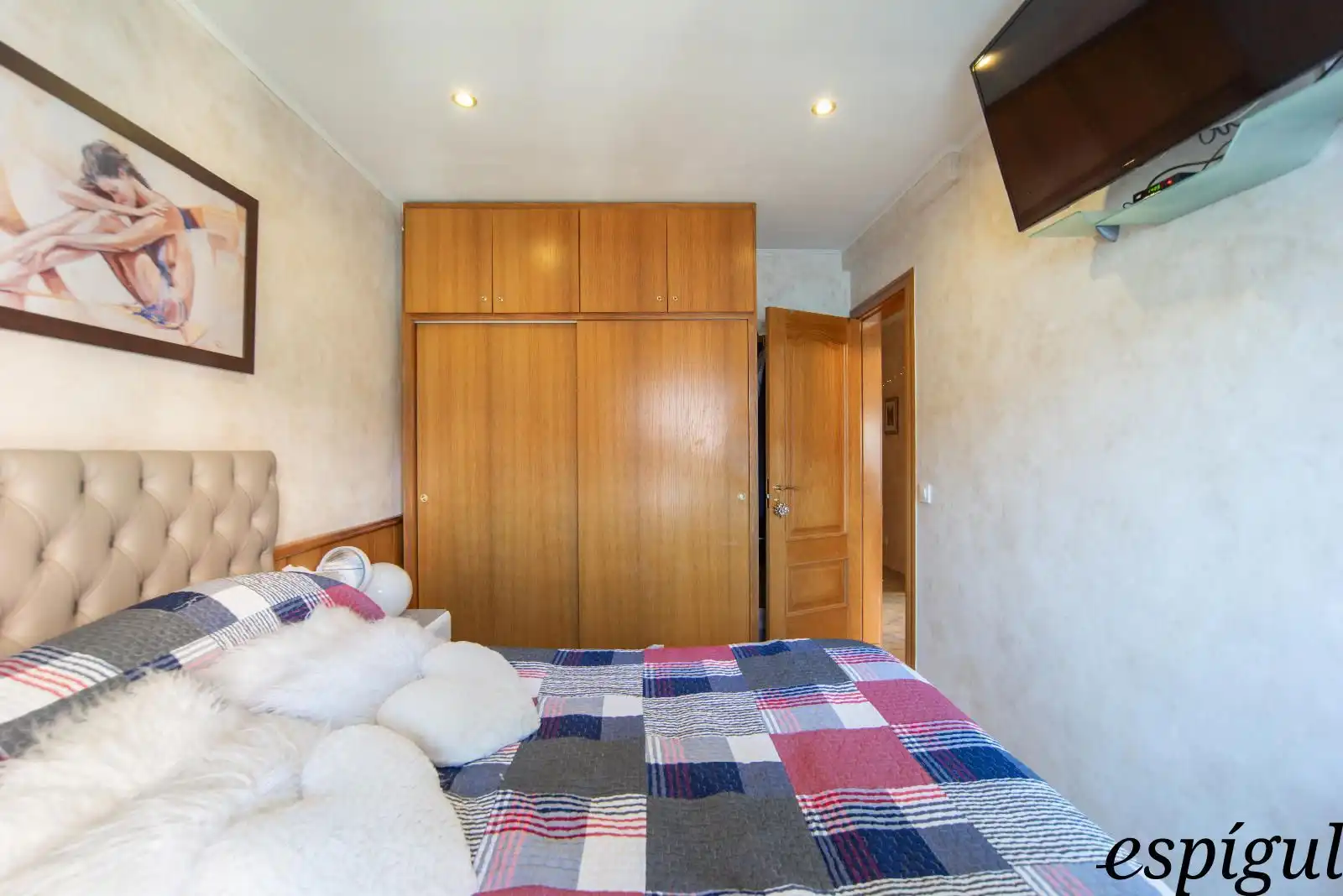 Flat for sale in Corunya, Sant Narcís