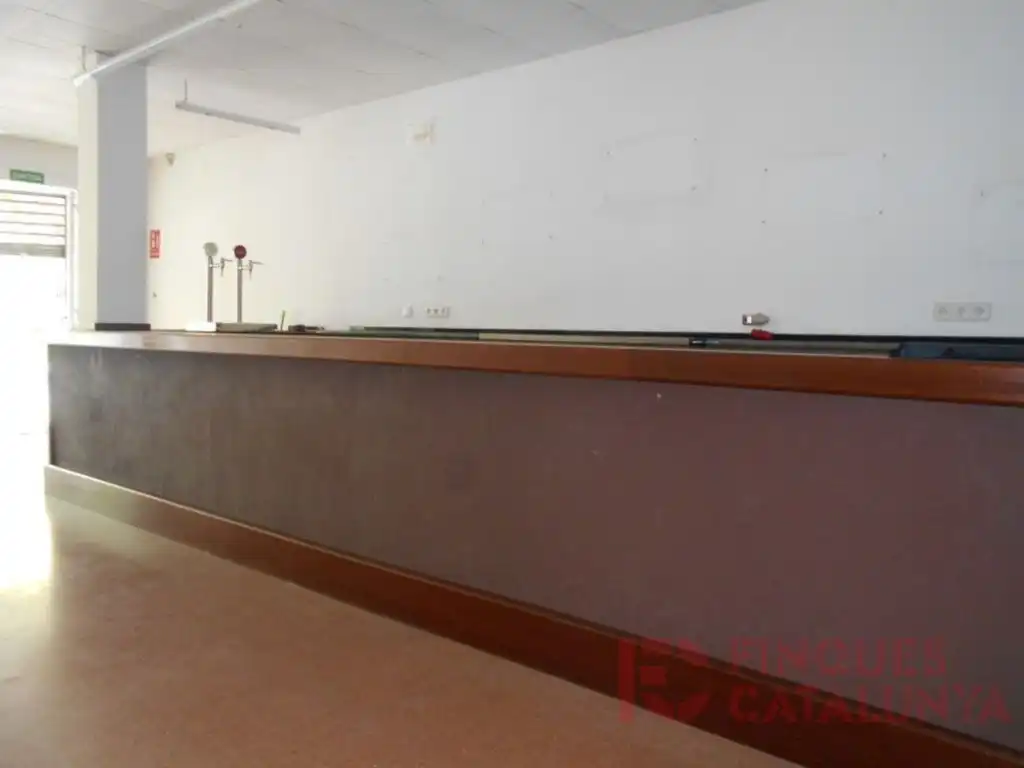Locale commerciale in vendita a Avinguda del Doctor, imagen 4