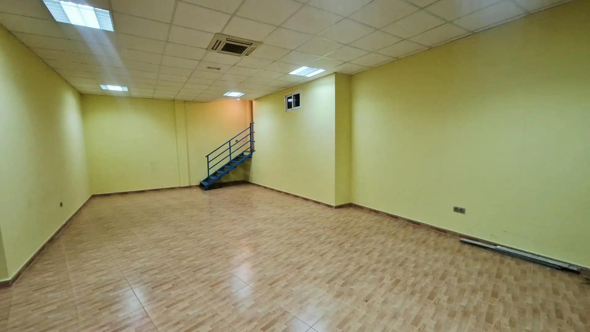 Local comercial en venta en Calle Conesa Balanza, imagen 3