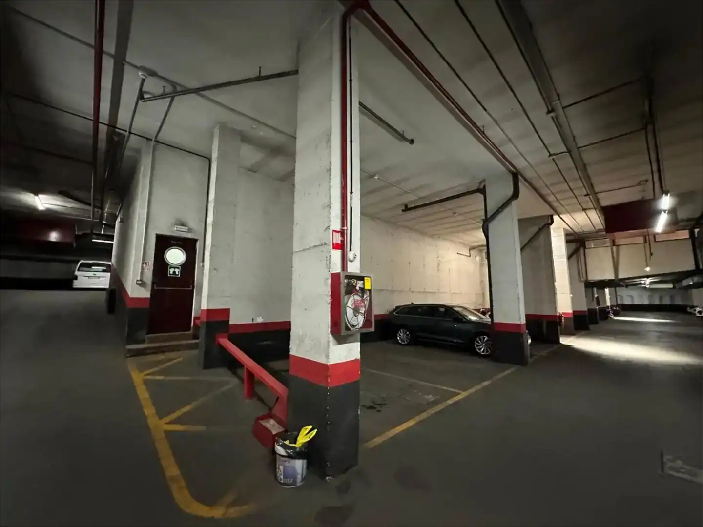 Parking of Garage for rent in Madrid
