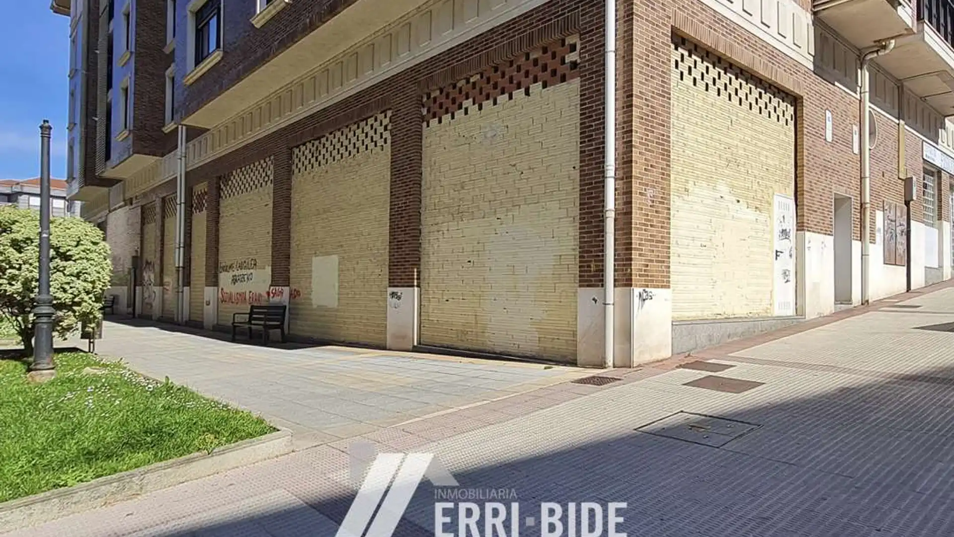 Vista exterior de Local de alquiler en Mungia