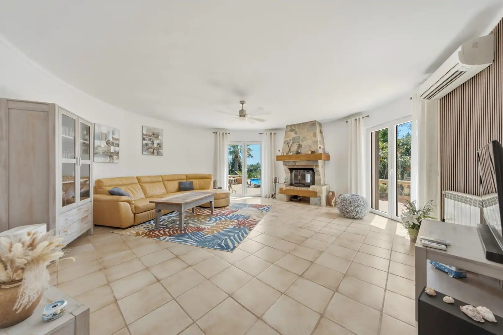 Villa con piscina in vendita a Carrer les Orquídies, imagen 23