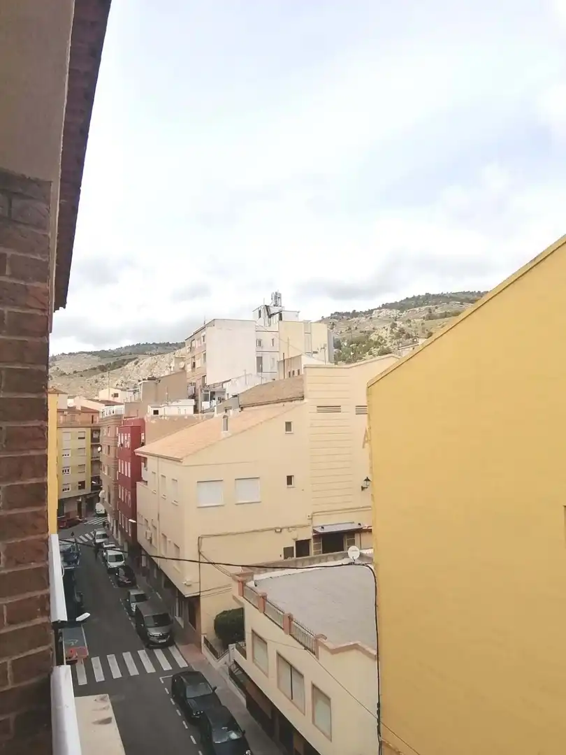 Vista exterior de Pis en venda en Onil amb Aire condicionat i Calefacció