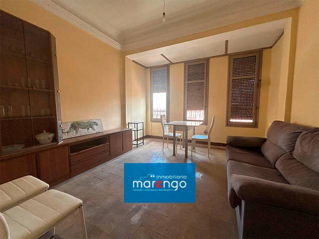 Piso en Venta en Hospital - Plaza del Real