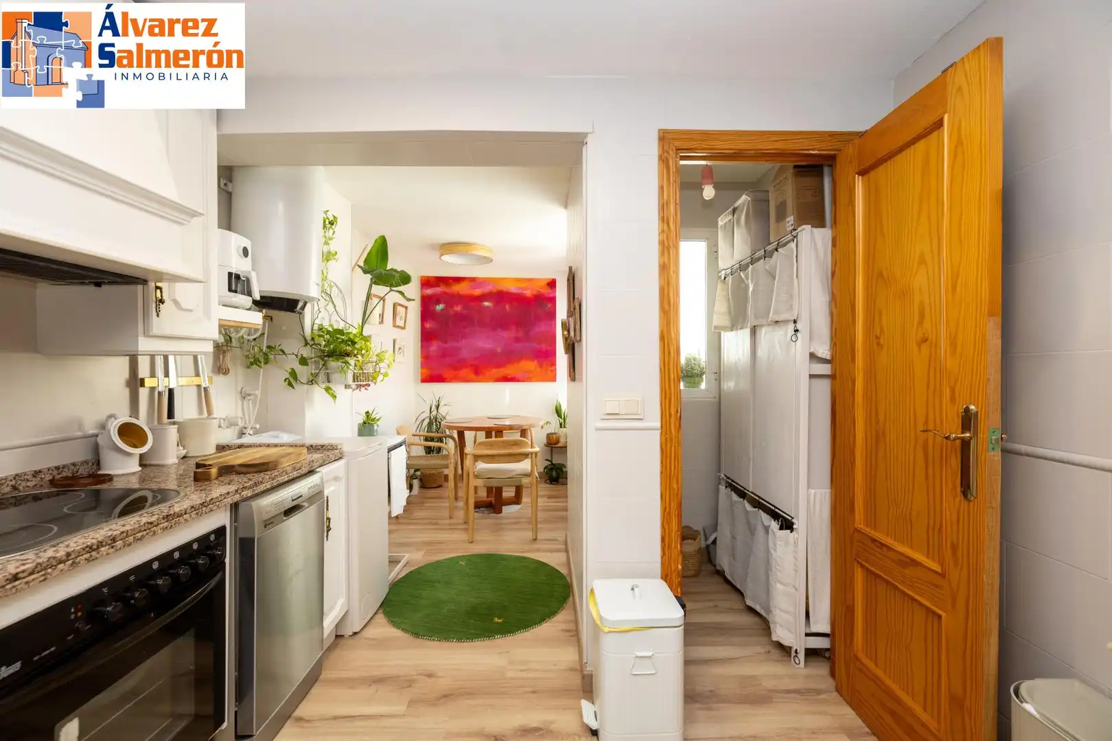 Kitchen of Apartments for sale in Granada