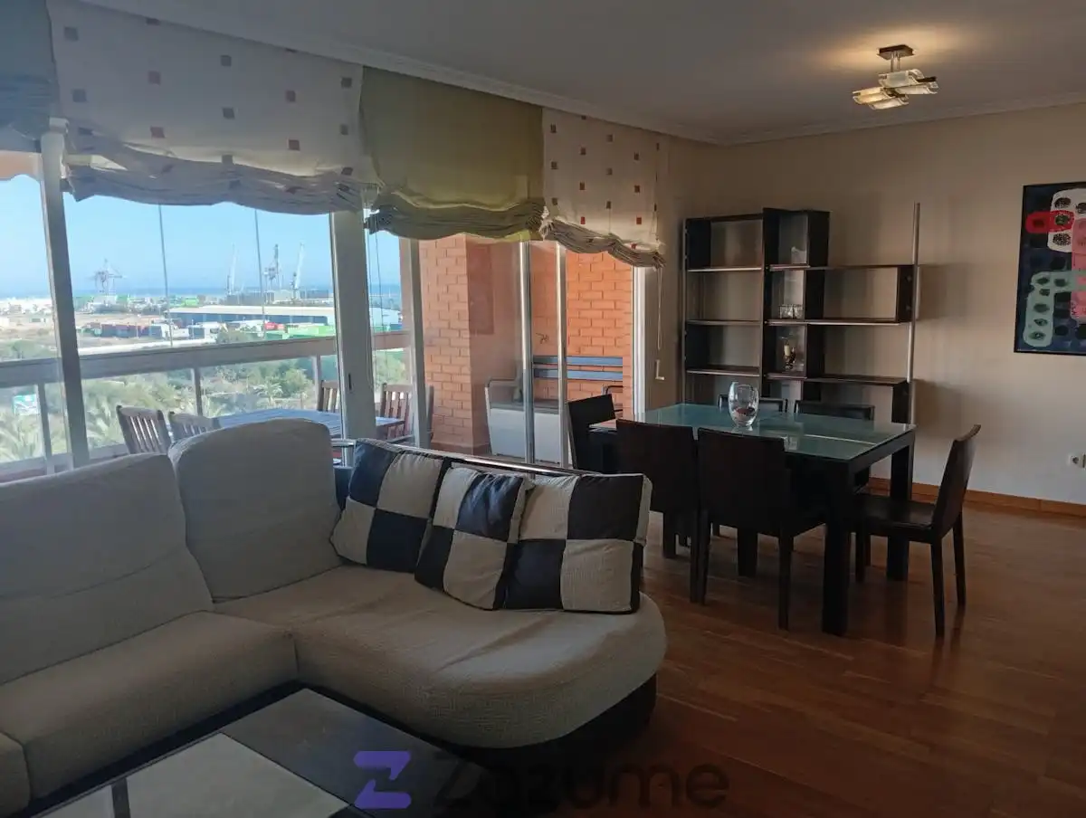 Pis de lloguer a C/ Nadadora Carmen Soto, Babel