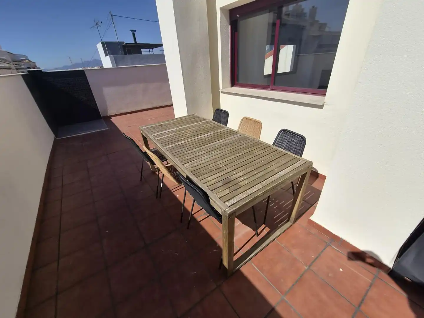 Terrasse von Dachboden zur Miete in Almazora / Almassora mit Klimaanlage, Heizung und Terrasse