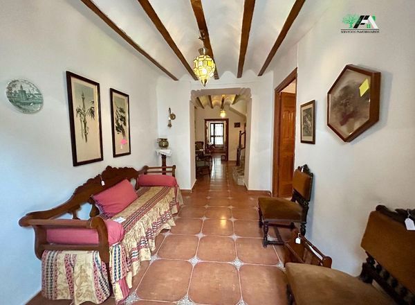 Casa o xalet en venda en Ibros amb Balcó