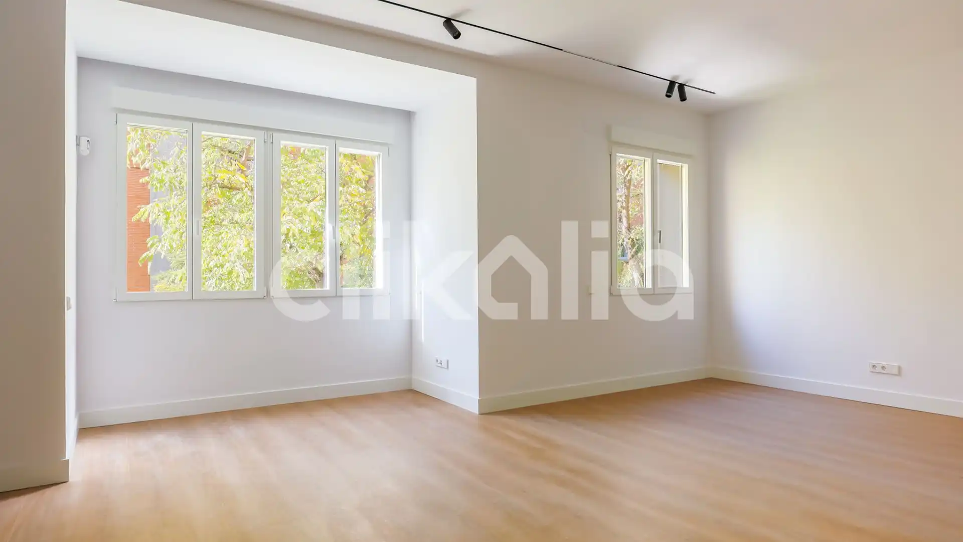 Sala de estar de Piso en venta en  Madrid Capital con Aire acondicionado y Calefacción