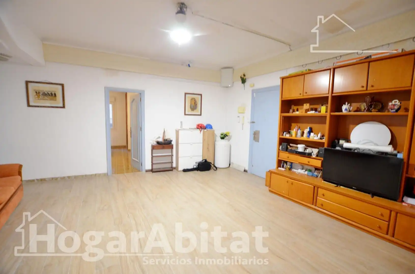 Piso en venta en Alicante / Alacant con Amueblado y Balcón
