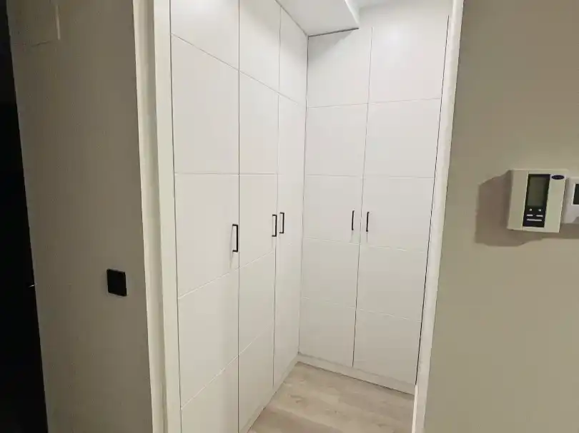 Wohnung zur Miete in  Granada Capital mit Schwimmbad und Balkon