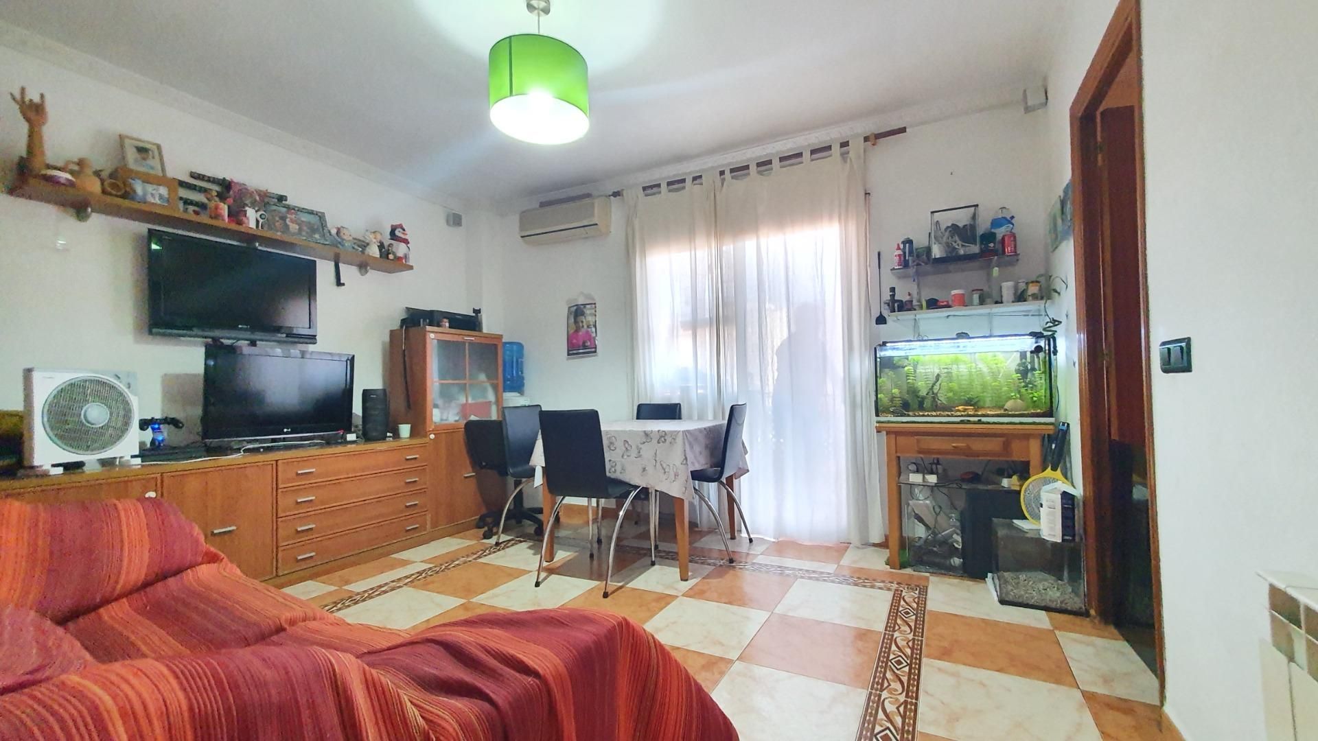Living room of Flat for sale in Sabadell  with Air Conditioner, Heating and Terrace