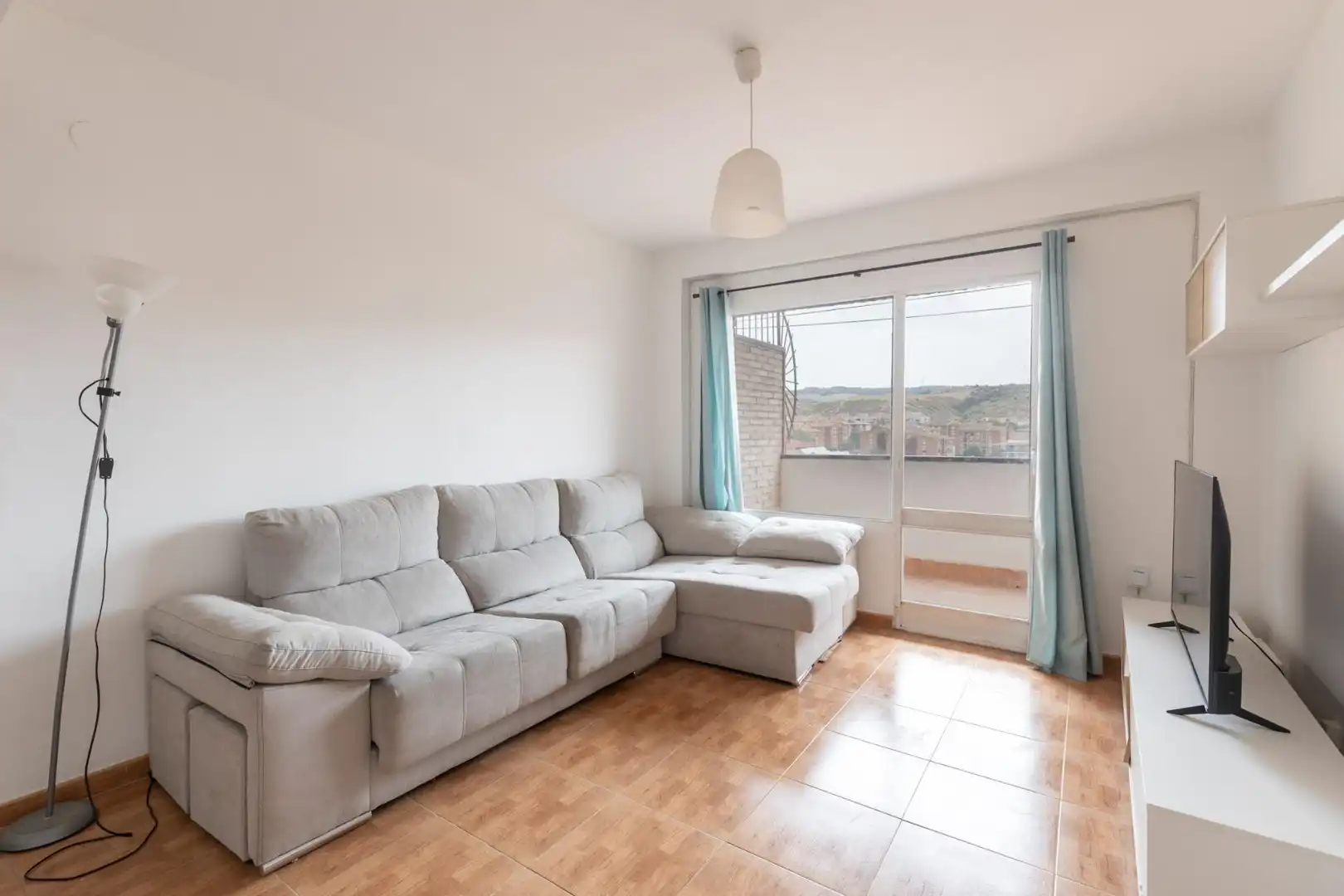 Sala de estar de Piso en venta en Granada con Terraza y Balcón