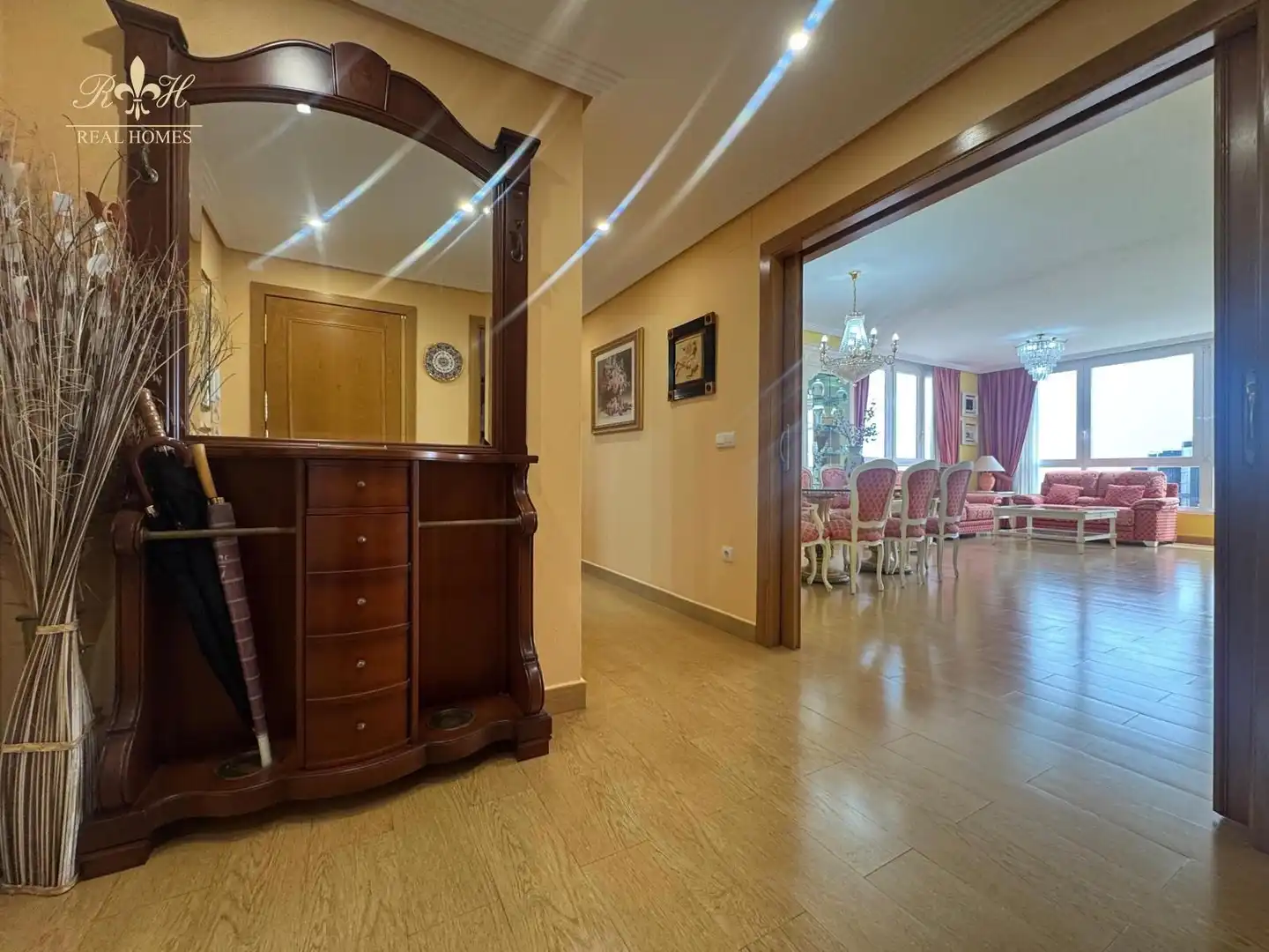 Piso en venta en Benidorm con Aire acondicionado, Terraza y Piscina