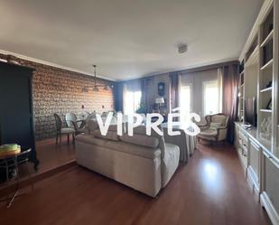 Living room of Flat for sale in Cáceres Capital  with Heating, Terrace and Swimming Pool