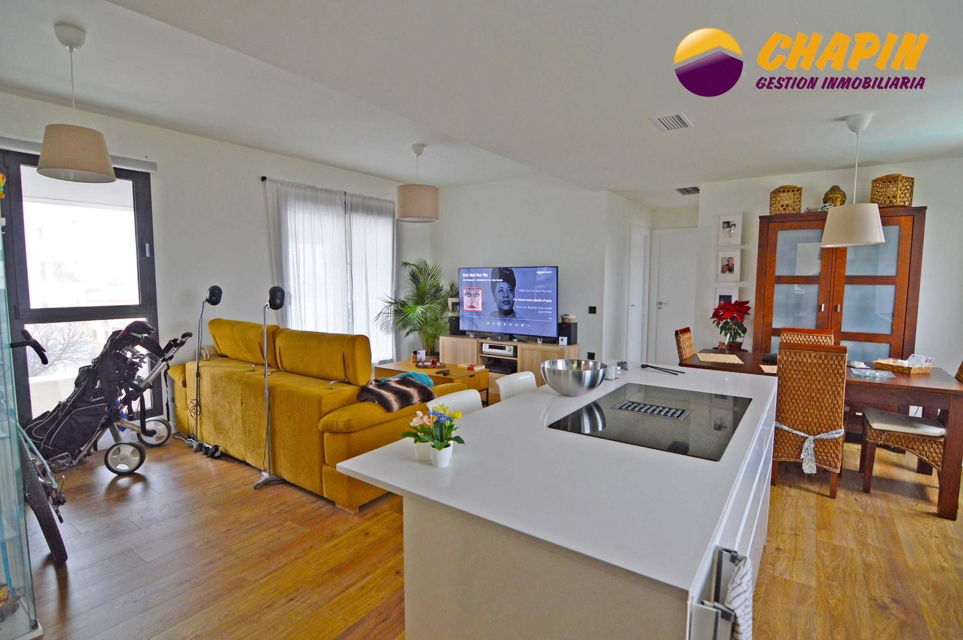 Sala d'estar de Pis en venda en Jerez de la Frontera amb Jardí privat i Piscina comunitària