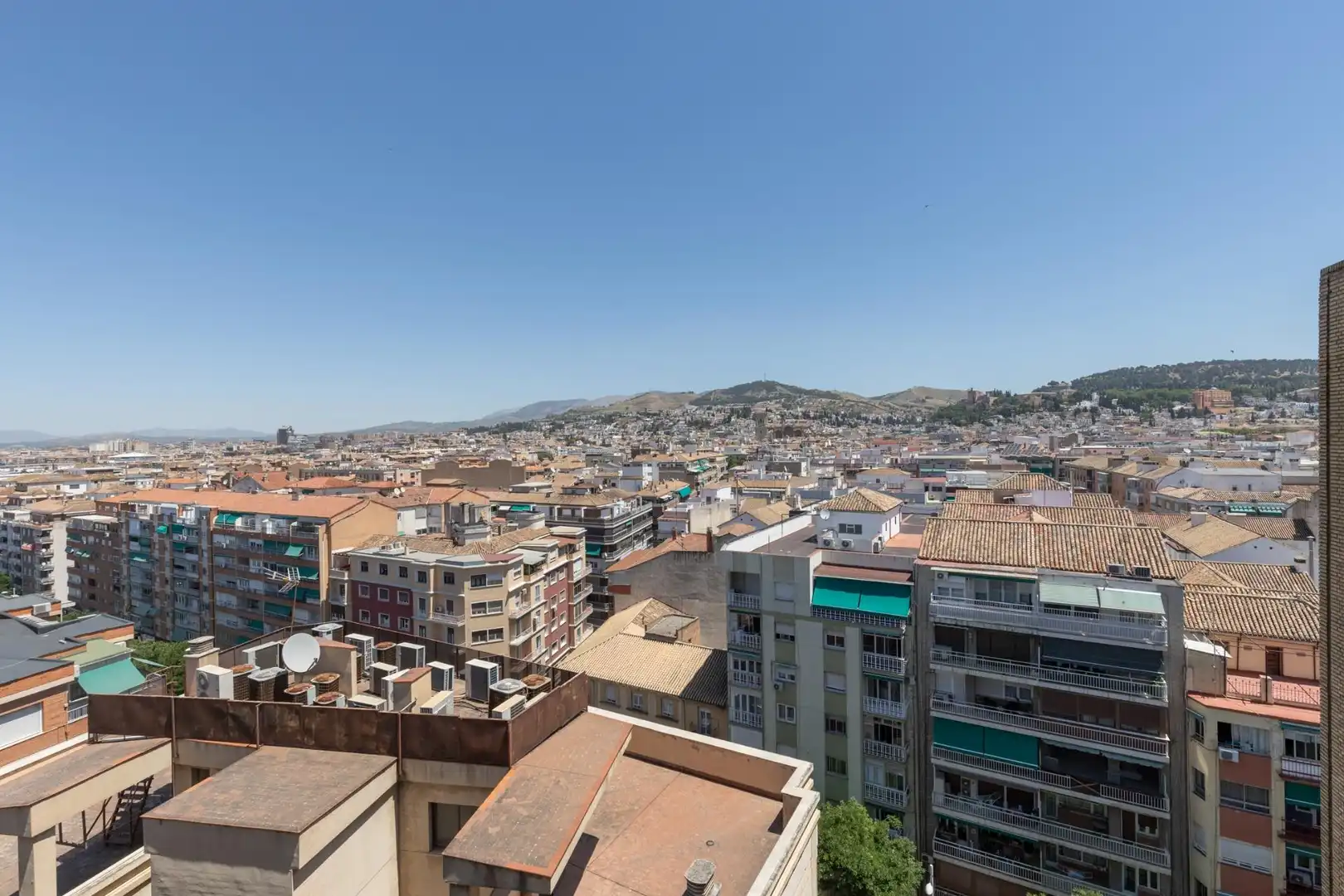 Exterior view of Flat for sale in Granada  with Heating and Balcony