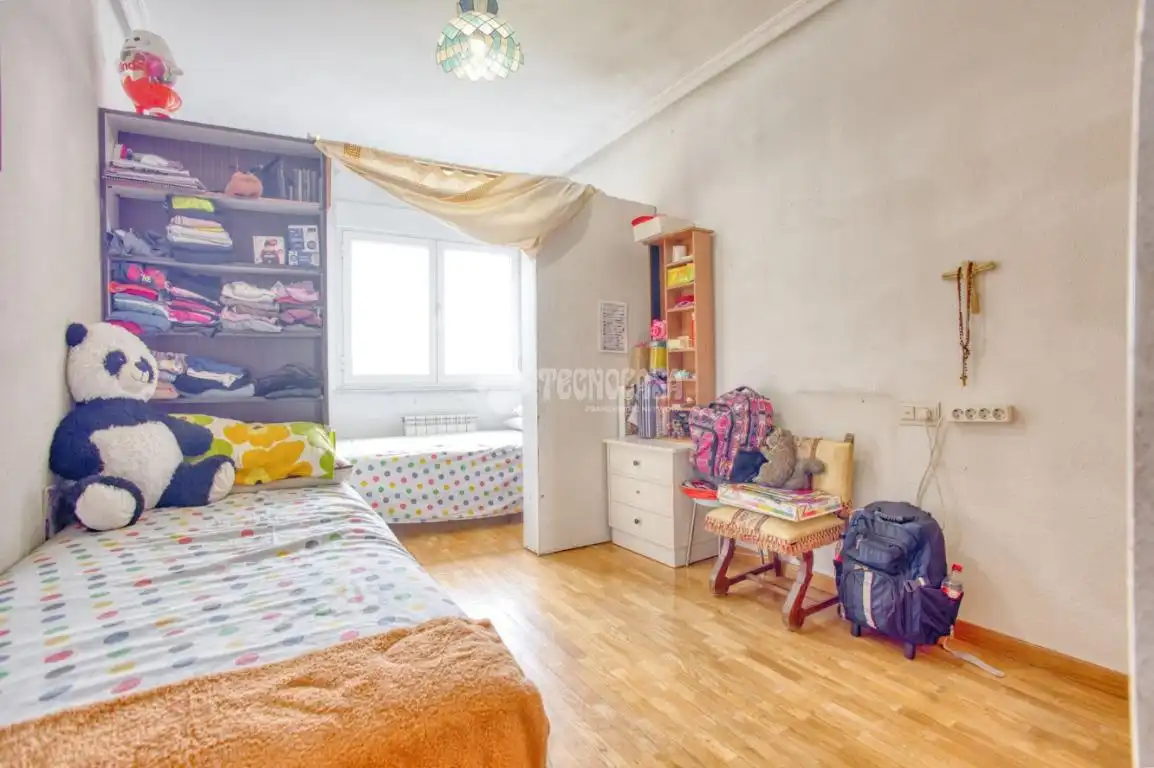 Bedroom of Flat for sale in Salamanca  with Heating and Balcony