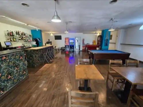 Local comercial en traspàs a Passeig prat de la riba 74