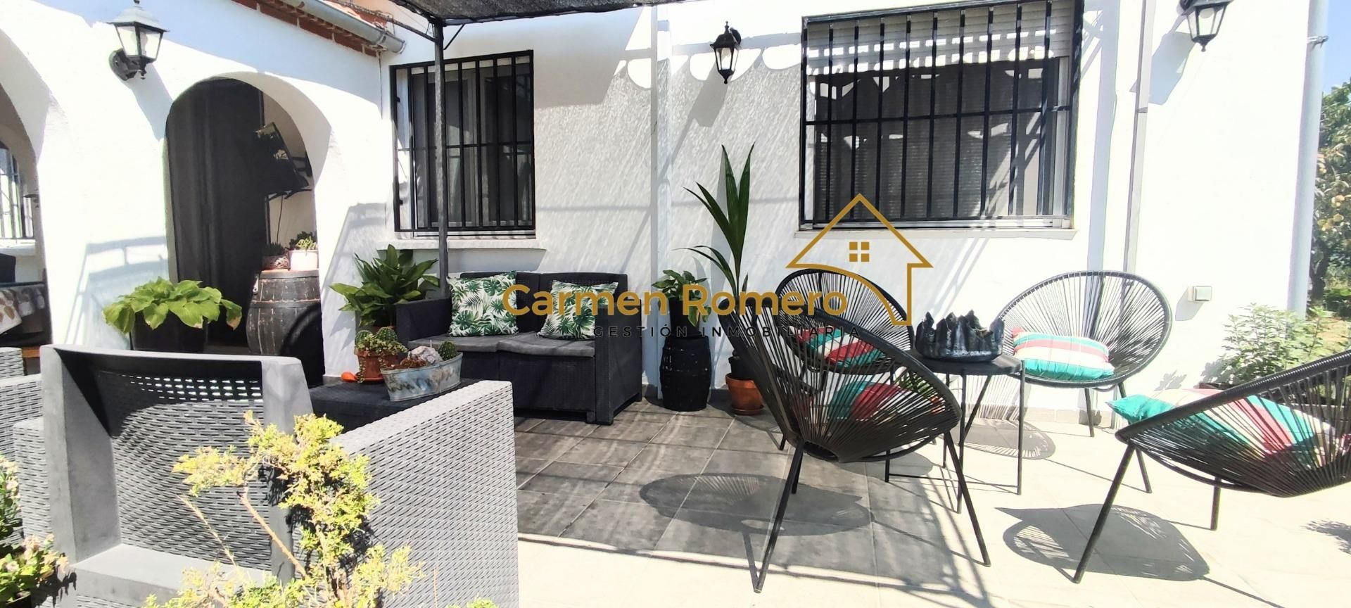 Terraza de Casa o chalet en venta en Villamayor con Calefacción, Jardín privado y Piscina