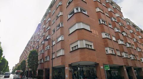 Foto 2 de Piso en venta en Laboratorios, El Natahoyo, Asturias