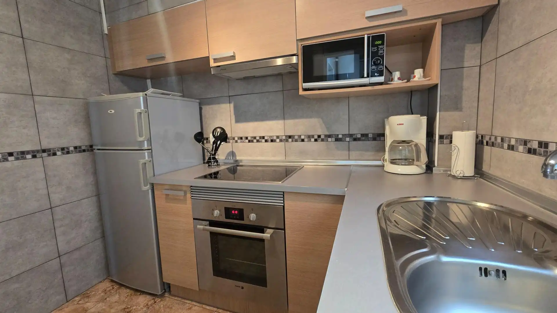 Cuina de Pis en venda en Elche / Elx amb Aire condicionat, Terrassa i Moblat