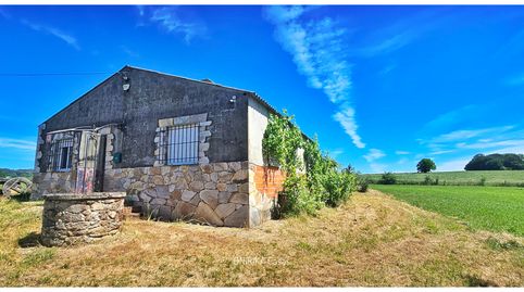 Finca de 9.300 m² con vistas libres a 3 minutos de Sarria e a 100m do Camiño de Santiago
