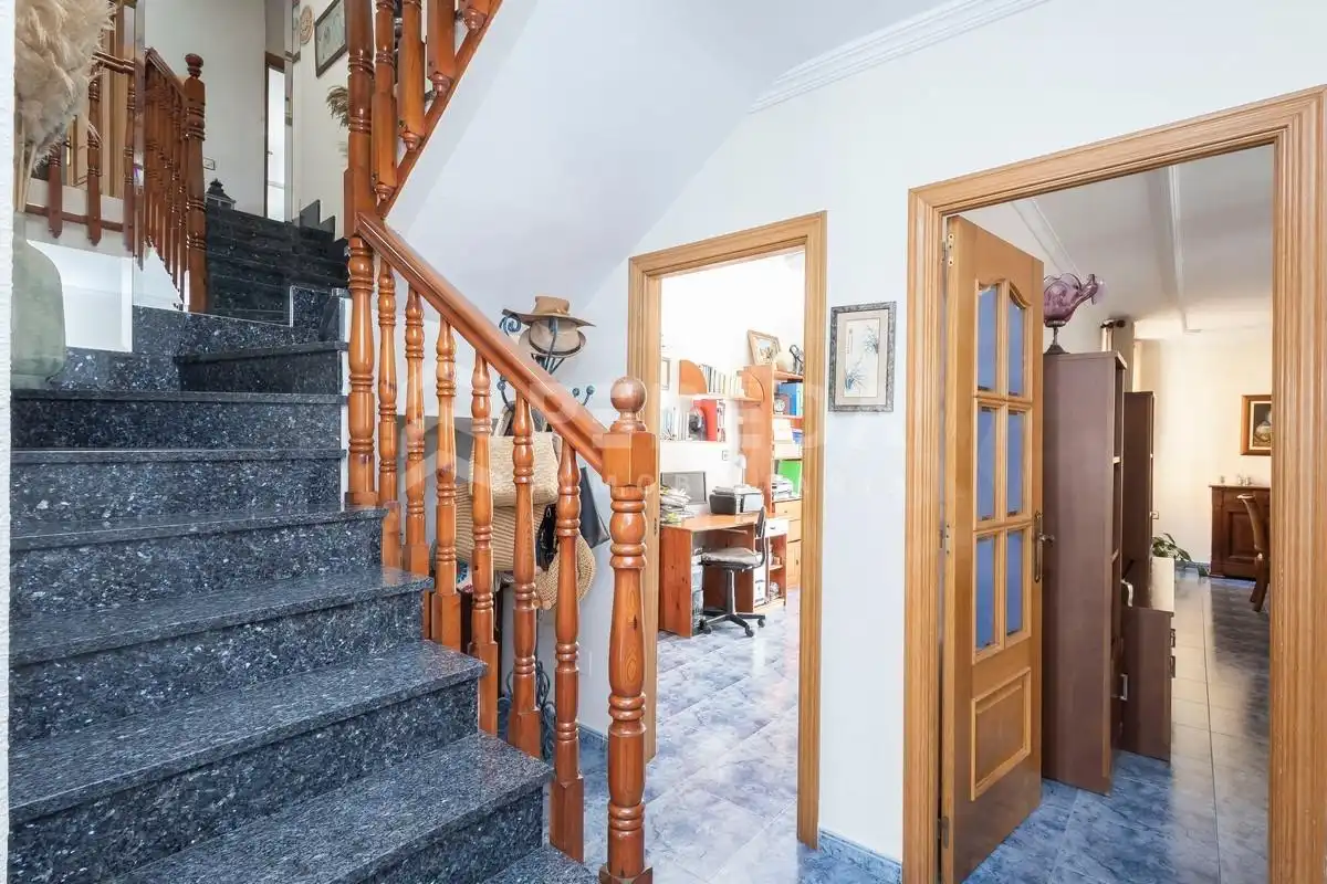 Casa o chalet en venta en Roquetas de Mar con Aire acondicionado, Jardín privado y Terraza
