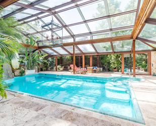 Swimming pool of House or chalet to rent in Las Rozas de Madrid  with Air Conditioner, Heating and Private garden