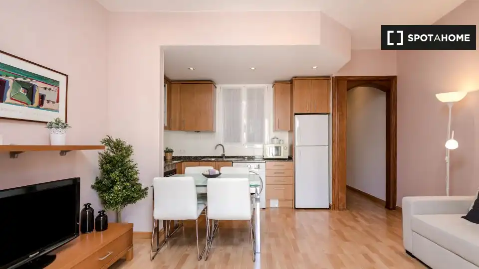 Flat with terrace to rent in Eixample, imagen 4