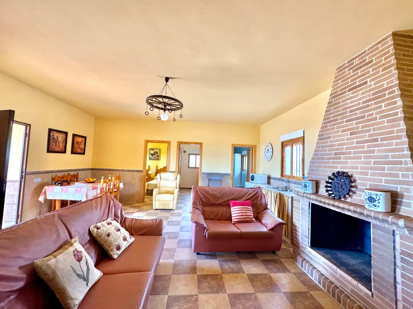 Living room of Country homes for sale in Albondón  with Private garden, Terrace and Storage room