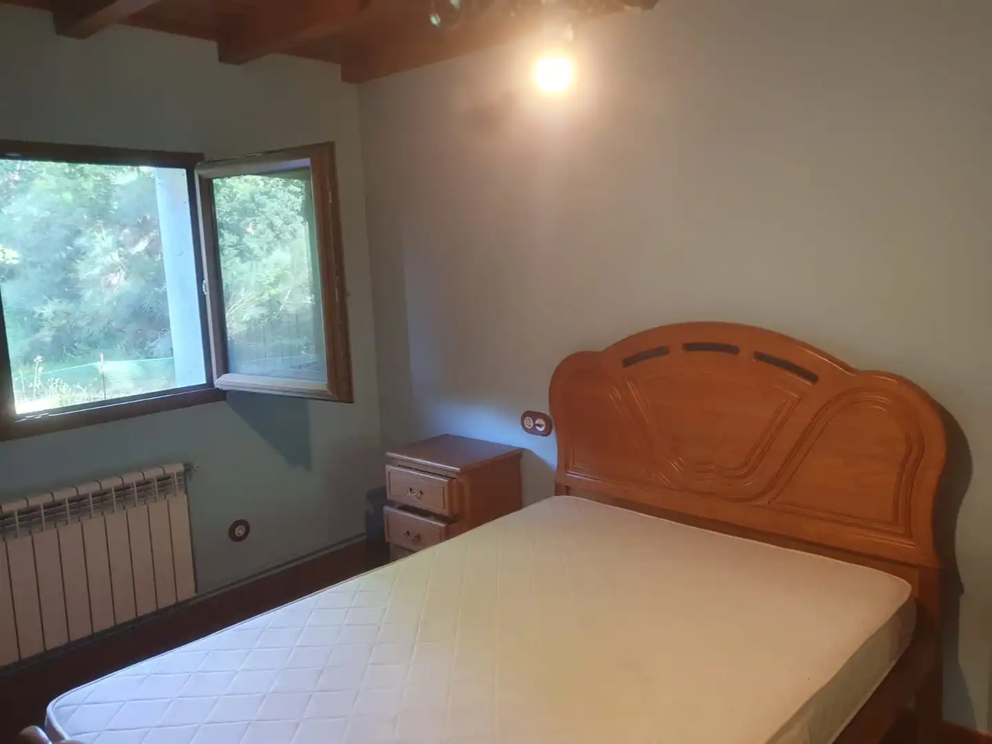 Casa rústica amb terrassa en venda a Pantón, imagen 11