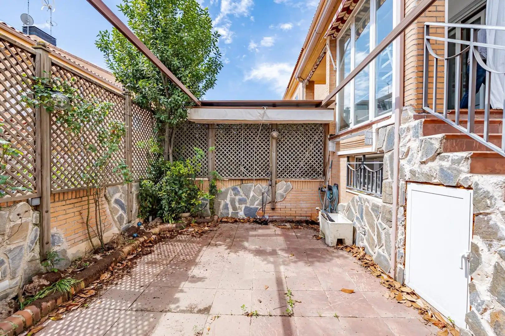 Terrace of Detached homes for sale in Valdemoro  with Air Conditioner and Heating