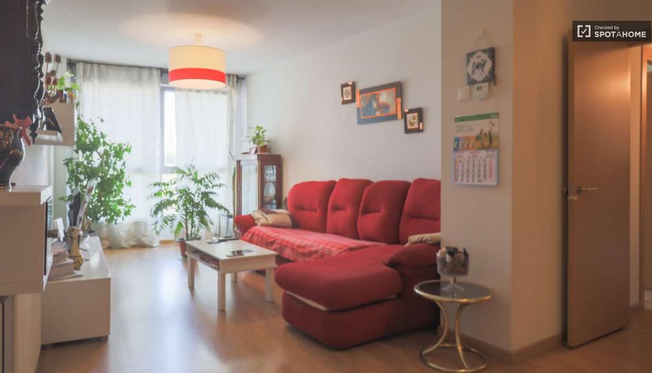 Photo 1 of Flat to share in Valdeacederas, Madrid