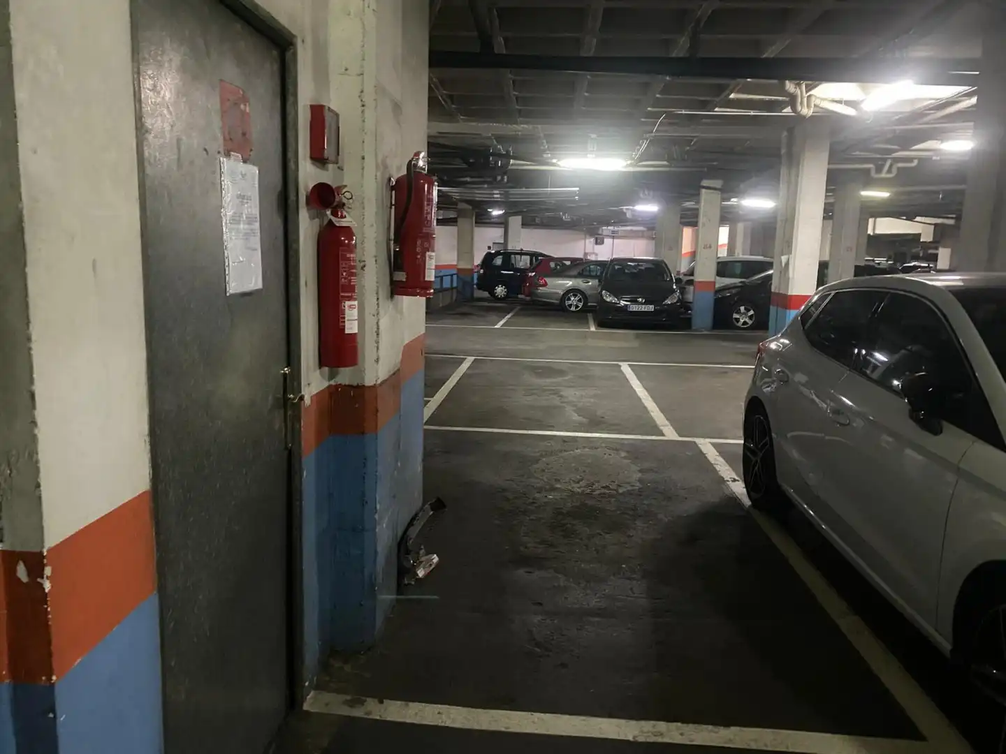 Einzelparkplatz zum Verkauf in Carrer de la Indústria 287, imagen 2