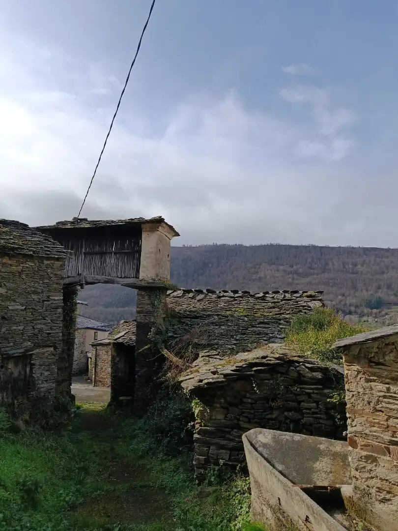 Vista exterior de Finca rústica en venda en A Pontenova   amb Jardí privat, Terrassa i Balcó