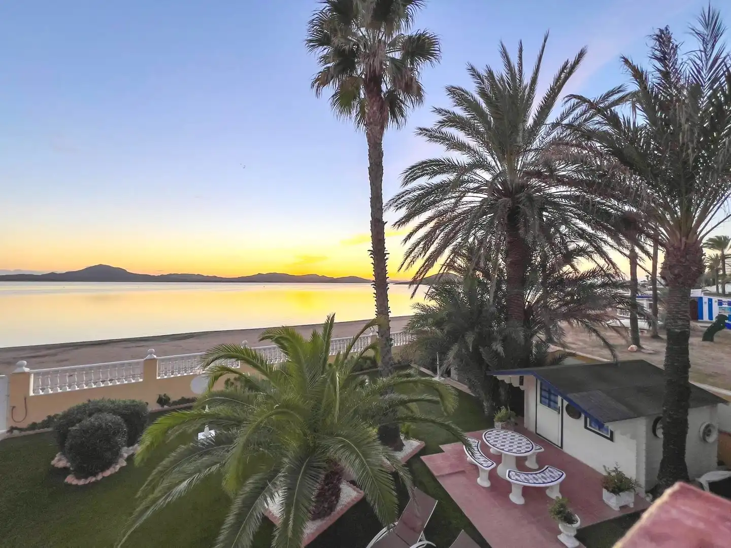 Haus oder Chalet zum Verkauf in La Manga del Mar Menor mit Klimaanlage, Heizung und Privatgarten